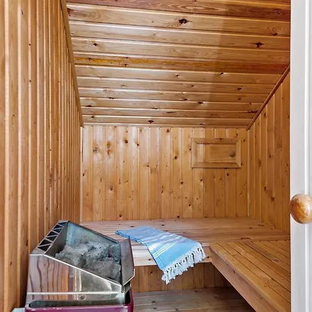 Fano 57 بيت للعطل